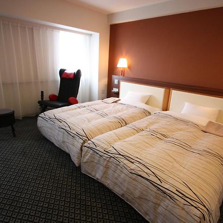Kanazawa Manten Hotel Ekimae Экстерьер фото