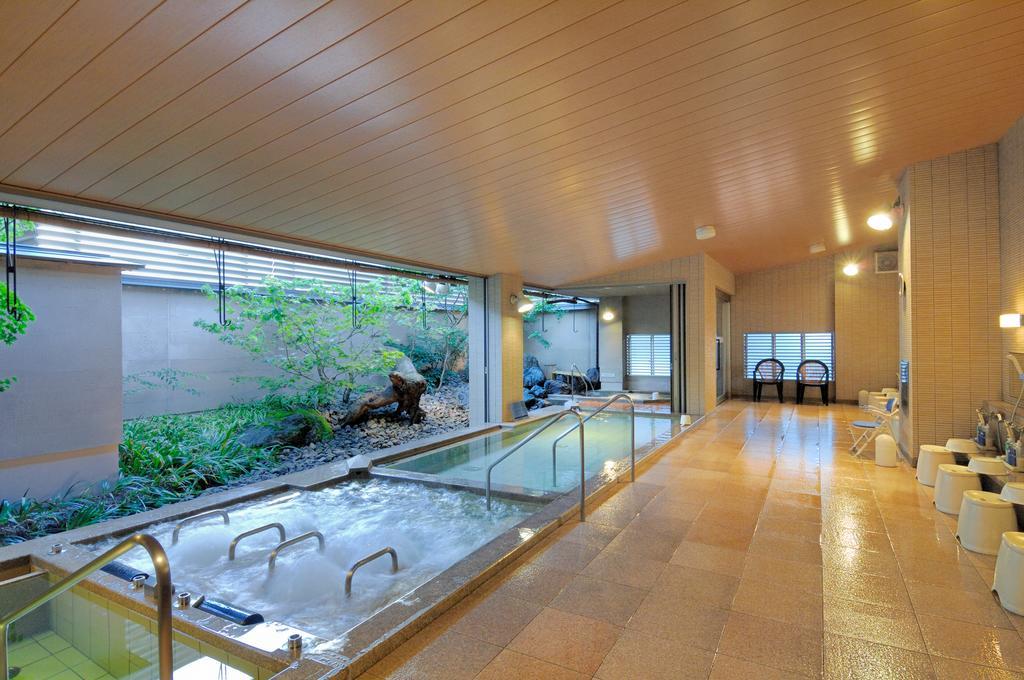 Kanazawa Manten Hotel Ekimae Экстерьер фото