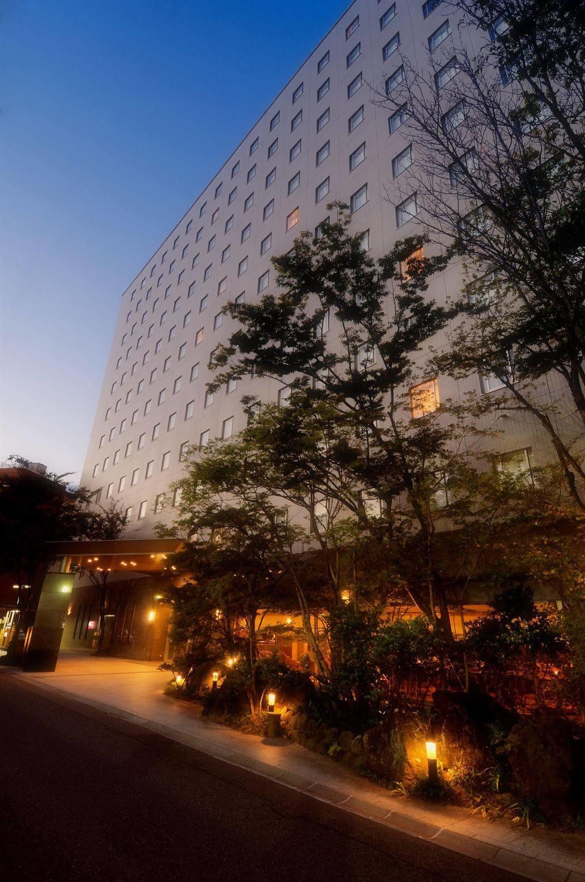 Kanazawa Manten Hotel Ekimae Экстерьер фото